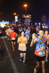 BIB: 22971, 41387, 157
                            <button type="button" onclick="openModal(23202142)" class="btn btn-primary btn-sm float-right btn-popup" data-toggle="modal" data-target=".modal-high-quality">
                        <i class="fas fa-shopping-cart"></i> Add to Cart
                    </button>
                                            <button type="button" onclick="isThisMe(23202142, true)" class="btn btn-success btn-sm float-right btn-popup btn-isme hidden" data-toggle="tooltip" data-placement="bottom" title="นี่คือรูปของคุณใช่ไหม คลิกที่นี่เพื่อเอาเข้าอัลบั้ม">
                        <i class="fas fa-plus"></i> Add to album
                    </button>
                    <button type="button" onclick="isThisMe(23202142, false)" class="btn btn-warning btn-sm float-right btn-popup btn-isnotme hidden">
                        <i class="fas fa-ban"></i> Remove from album
                    </button>